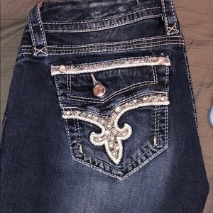 Rock Revivals Jean